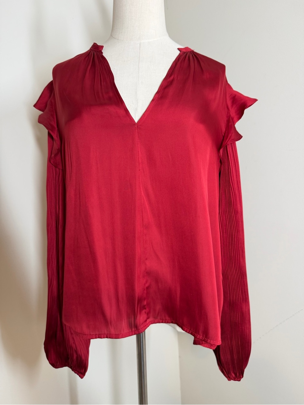 Anthropologie Dolan Left Coast Red Satin-SZ M-Pleated Balloon Sleeve Blouse - Picture 4 of 12